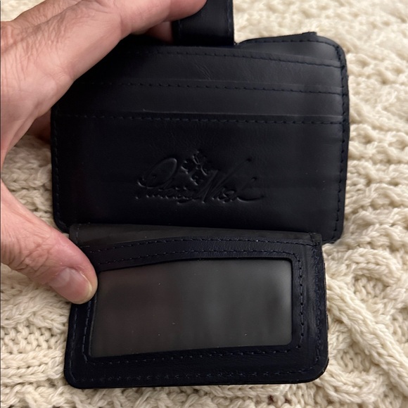 Patricia Nash Blue and Cream Floral Wallet-card holder - Picture 4 of 8